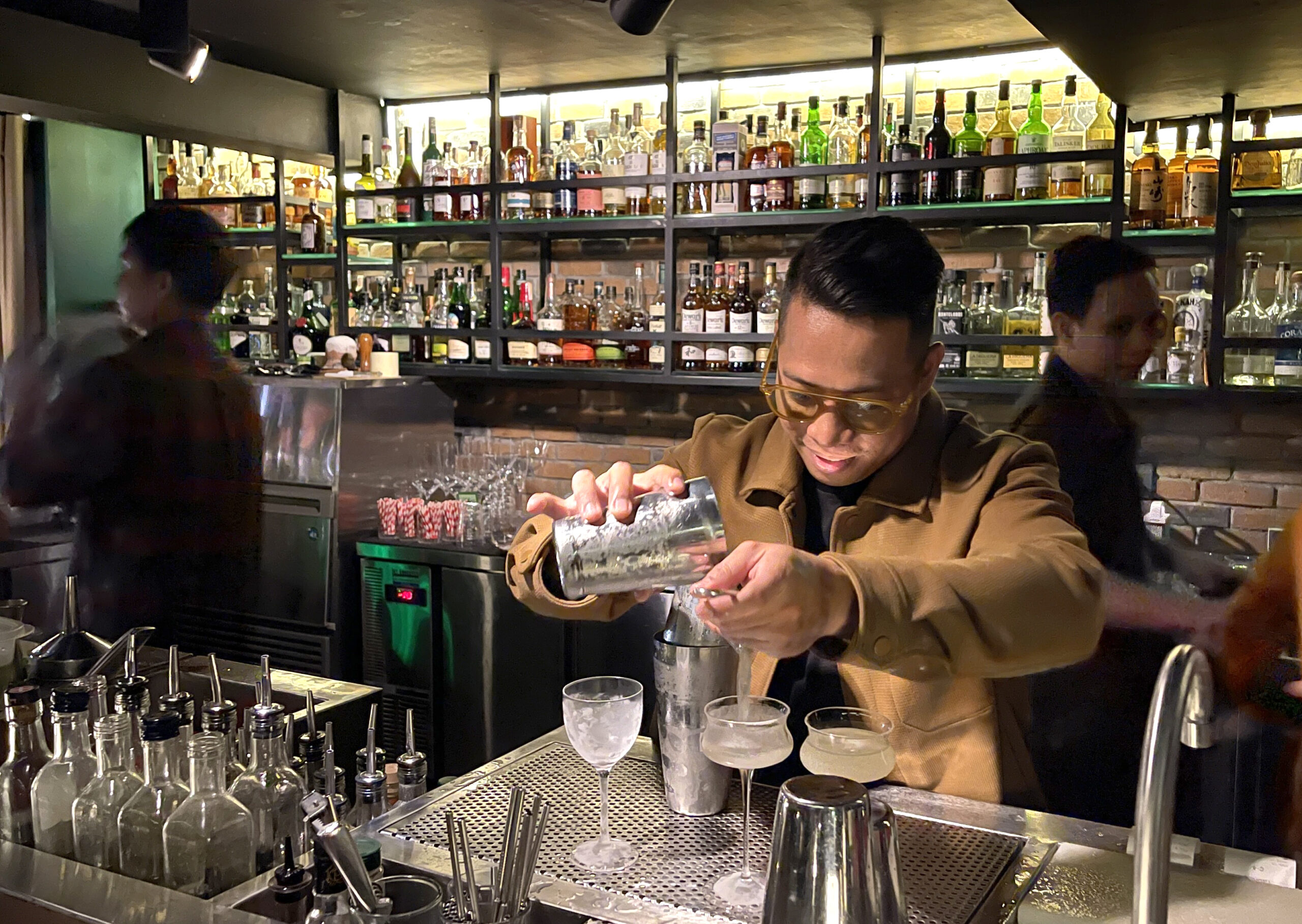 The Grasshopper Bar's Athan Matienzo I Photo by Star Sabroso IMG_9997